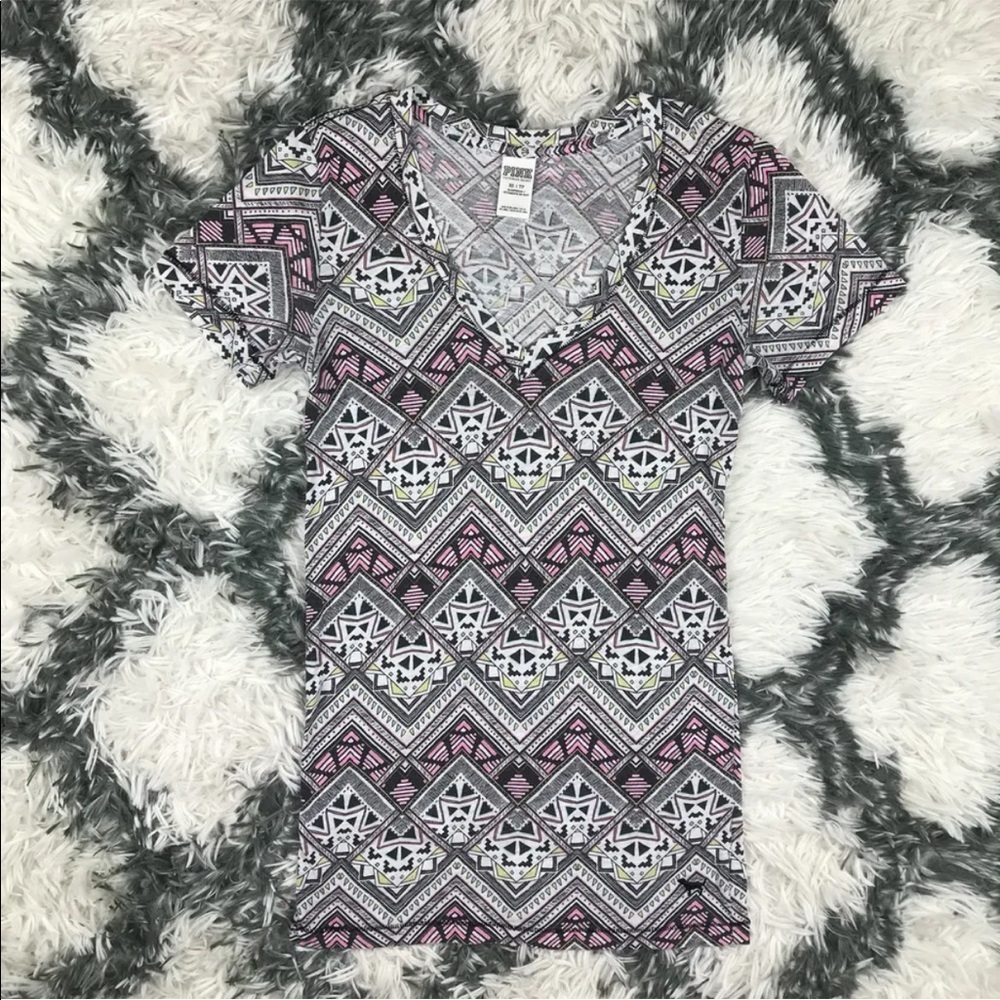 Victoria's Secret PINK Women’s Casual Top Sleepwear XS Aztec Short Sleeve